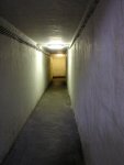 Südbahnhof, Luftschutzbunker, Eingang, 071124.JPG