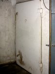 Südbahnhof, Luftschutzbunker, Eingang zum Schutzraum, 071124.JPG