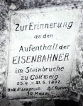 7. Eisenbahnerkreuz Panholz 2001 - Inschrift.jpg