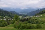 Ausblick von der Roßfeldstrasse auf Berchtesgaden.JPG